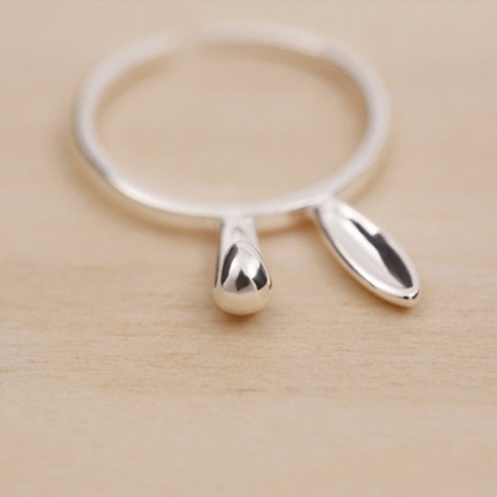 Bunny Ears Ring - Picture 3 of 4
